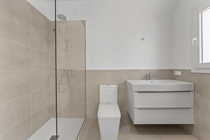 Image No.43-7 Bed Villa for sale