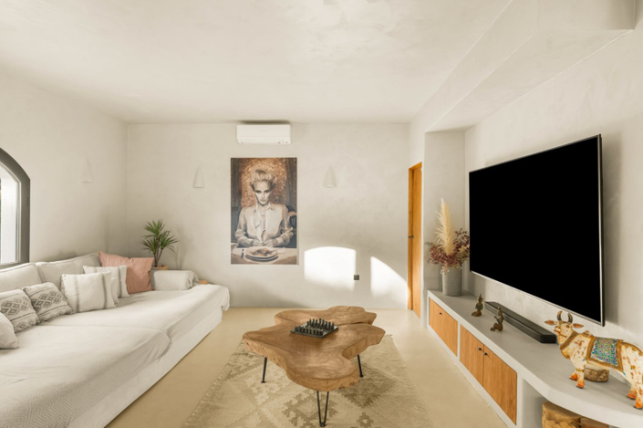 Image No.4-4 Bed Villa for sale