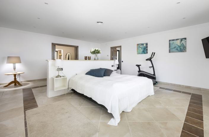 Image No.20-4 Bed Villa for sale