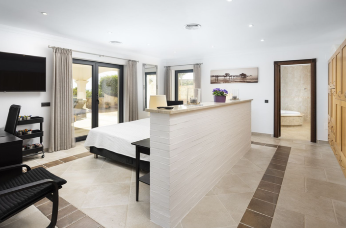 Image No.22-4 Bed Villa for sale