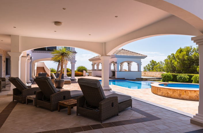 Image No.37-4 Bed Villa for sale