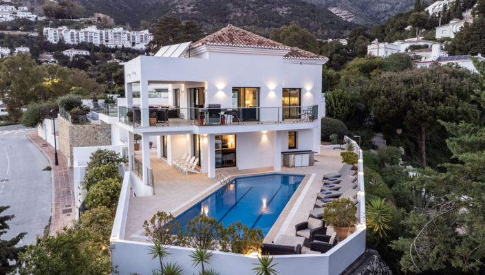 Image No.1-3 Bed Villa for sale