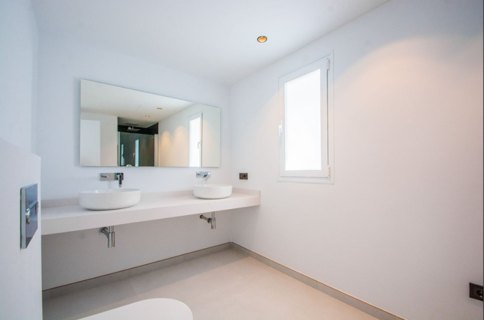 Image No.14-Villa de 4 chambres à vendre à Marbella