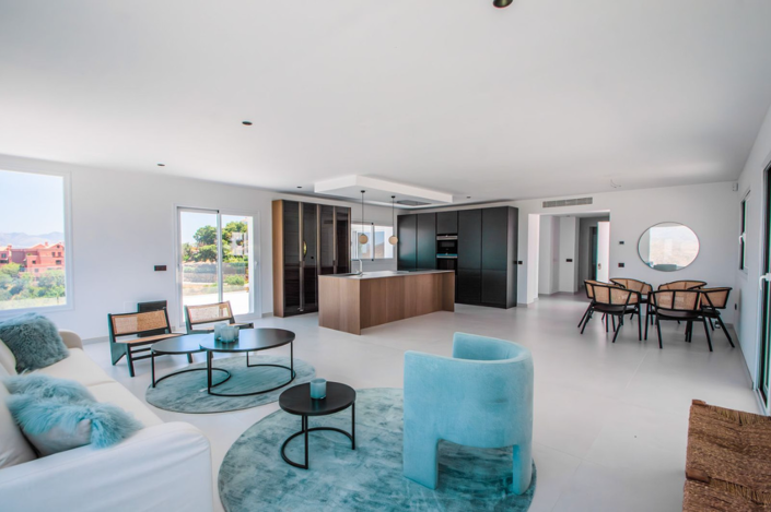 Image No.3-Villa de 4 chambres à vendre à Marbella