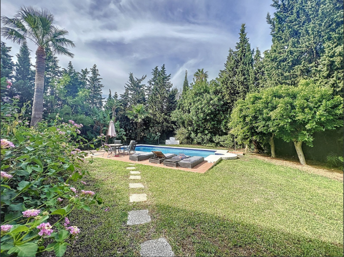 Image No.2-Villa de 5 chambres à vendre à Mijas Costa