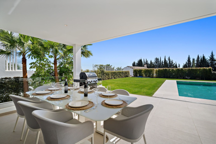 Image No.37-5 Bed Villa for sale