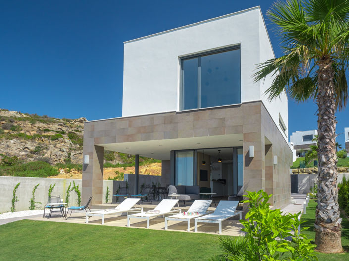 Image No.15-4 Bed Villa for sale