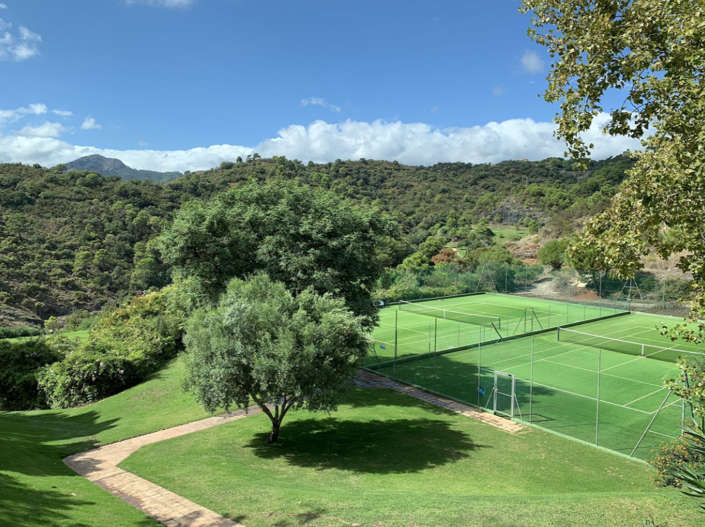 Image No.18-2 Bed Property for sale