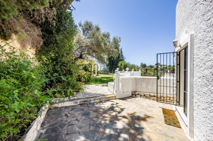 Image No.42-4 Bed Villa for sale