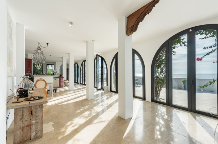 Image No.11-3 Bed Villa for sale