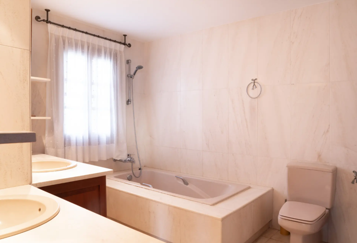 Image No.39-Villa de 5 chambres à vendre à Estepona