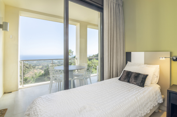 Image No.35-2 Bed Apartment for sale