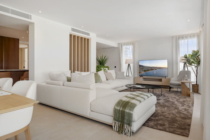 Image No.4-Villa de 4 chambres à vendre à Estepona