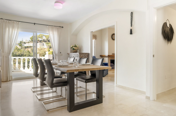 Image No.13-4 Bed Villa for sale