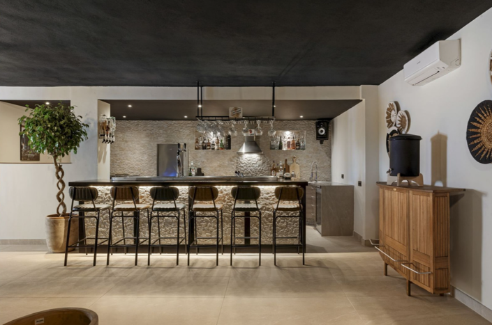 Image No.4-4 Bed Villa for sale