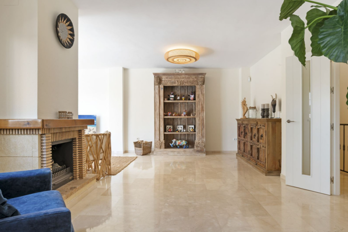 Image No.9-4 Bed Villa for sale