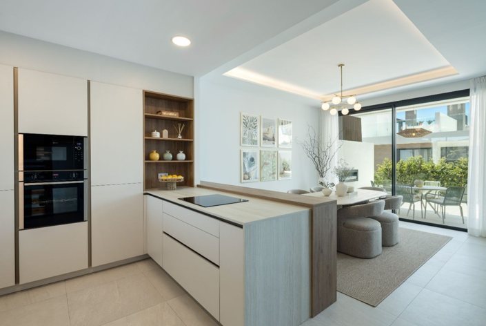 Image No.10-4 Bed Villa for sale