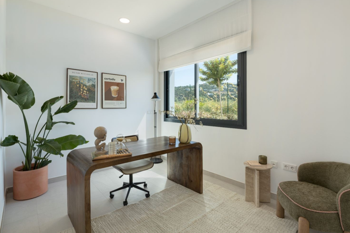 Image No.16-4 Bed Villa for sale