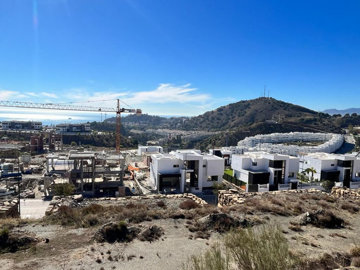 b98le8d7m9k3degpefzhs0lif8u4xzvzhwxtmggyekxx9