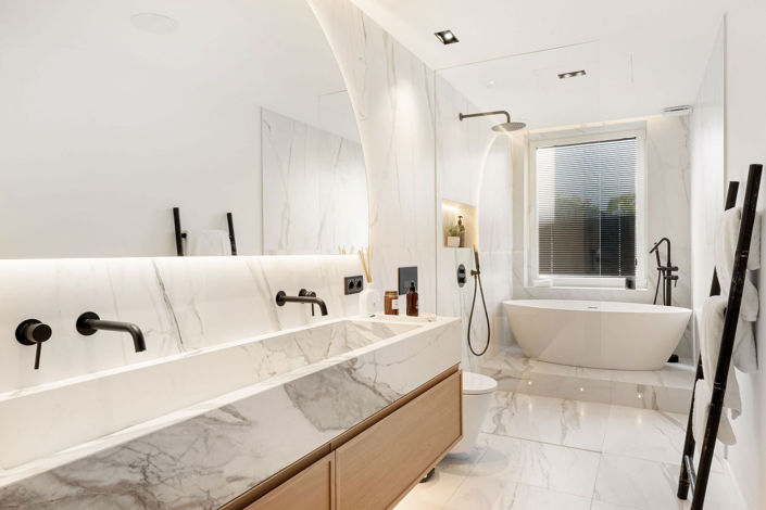 Image No.8-4 Bed Townhouse for sale