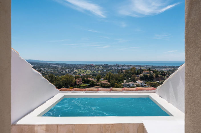 Image No.16-3 Bed Property for sale