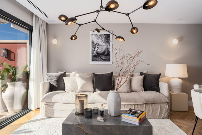 Image No.22-3 Bed Property for sale