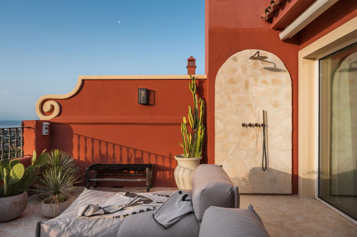 Image No.27-3 Bed Property for sale