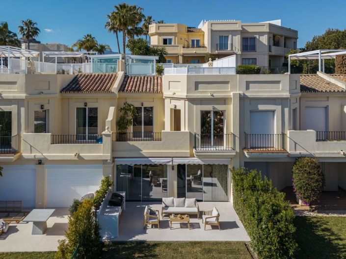 Image No.23-3 Bed Townhouse for sale