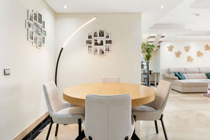 Image No.20-4 Bed Property for sale