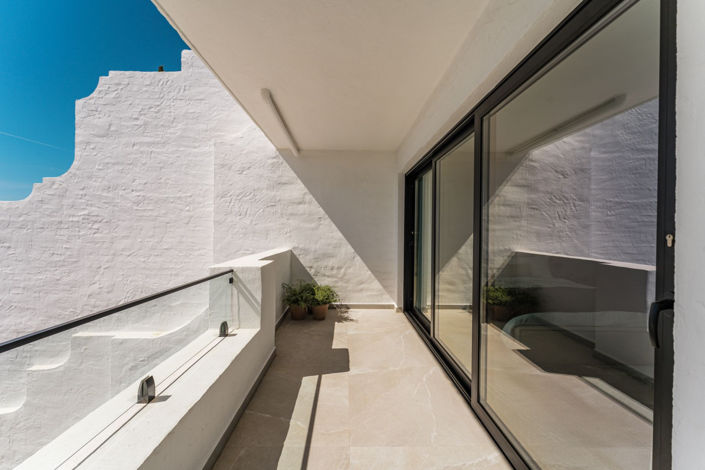 Image No.39-3 Bed Duplex for sale