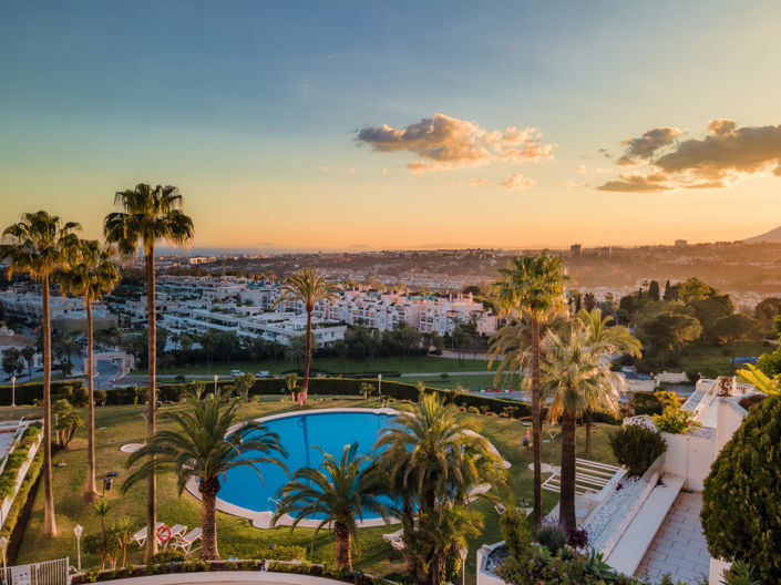 Image No.13-3 Bed Apartment for sale