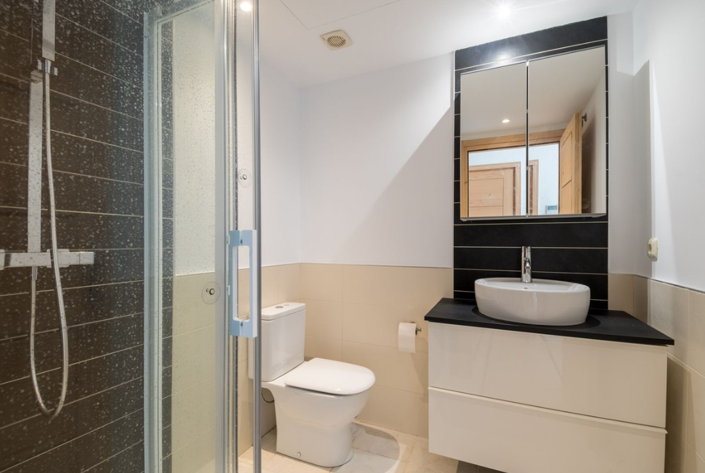 Image No.5-5 Bed Villa for sale