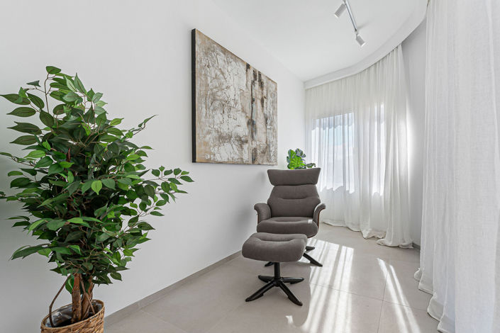 Image No.25-3 Bed Duplex for sale