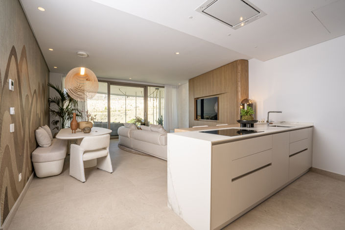 Image No.24-3 Bed Apartment for sale