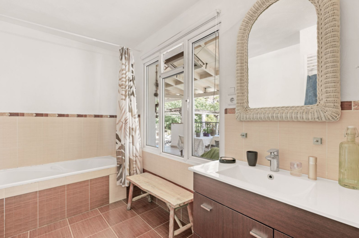 Image No.17-3 Bed Villa for sale