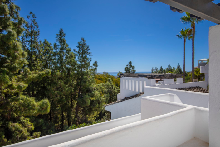 Image No.24-2 Bed Townhouse for sale