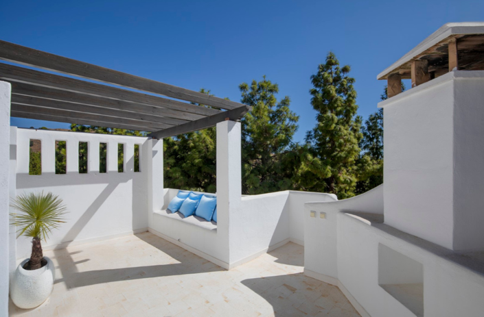 Image No.5-2 Bed Townhouse for sale