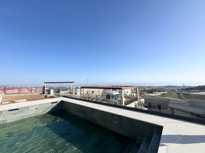 Image No.2-Villa de 3 chambres à vendre à Marbella