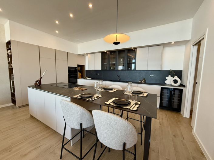 Image No.13-Villa de 4 chambres à vendre à Málaga City