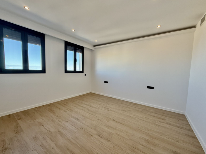 Image No.37-Villa de 4 chambres à vendre à Málaga City