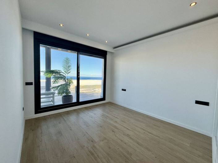 Image No.38-Villa de 4 chambres à vendre à Málaga City