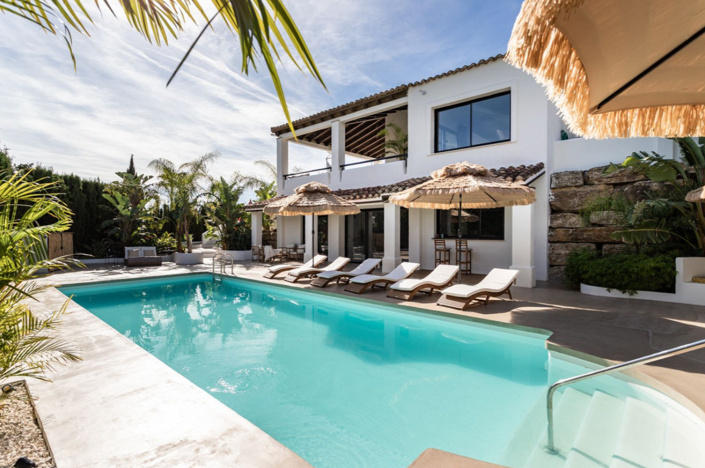 Image No.18-4 Bed Villa for sale