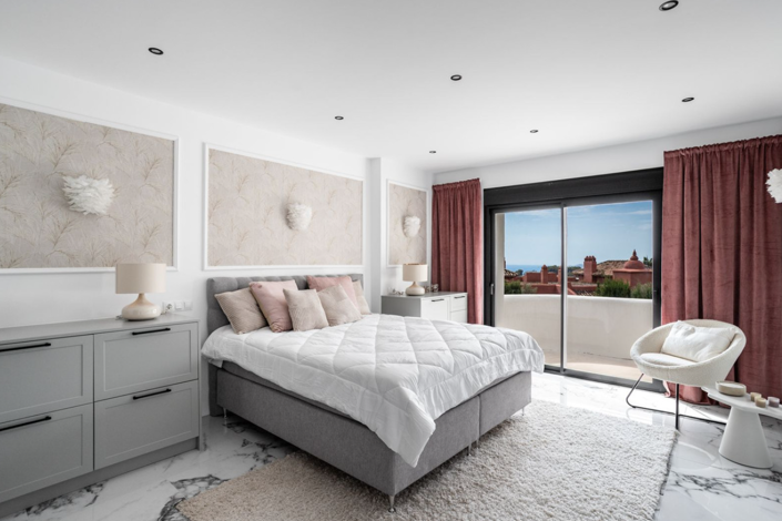 Image No.25-4 Bed Villa for sale