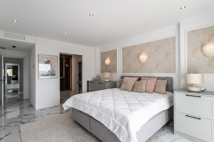 Image No.27-4 Bed Villa for sale