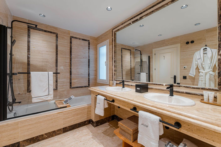 Image No.15-3 Bed Apartment for sale