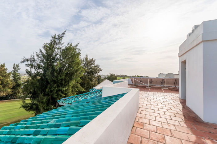 Image No.25-2 Bed House for sale