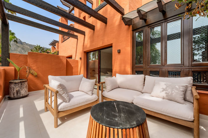 Image No.37-4 Bed Townhouse for sale