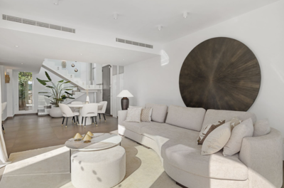 b98le8d7m9k3degpefzhs0lif8u4xzvzhwxtmggyekxx9