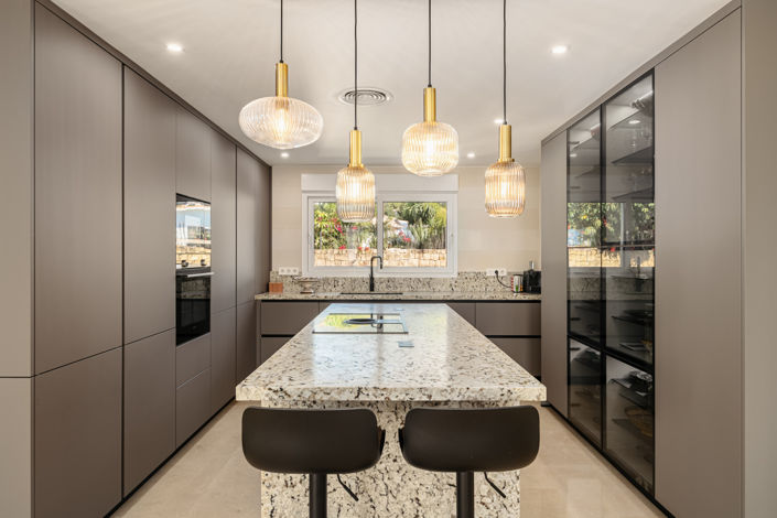 Image No.3-4 Bed Villa for sale