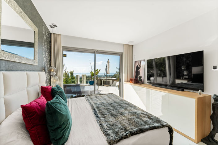 Image No.19-3 Bed Apartment for sale